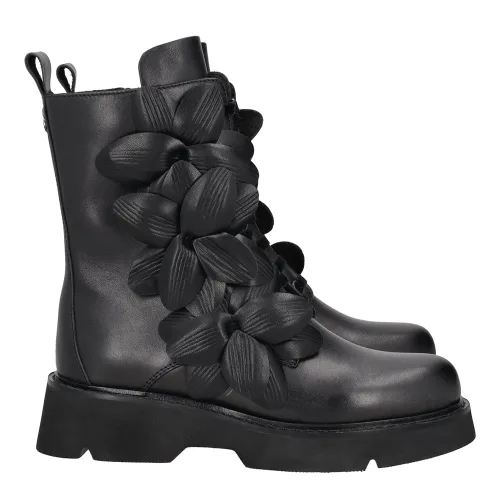 Tosca Blu Louise Black Flower